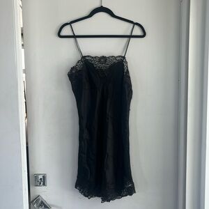 Vintage Silk/Lace Black negligée